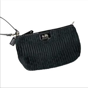 Coach Madison Pleated Wristlet Shoulder Bag New